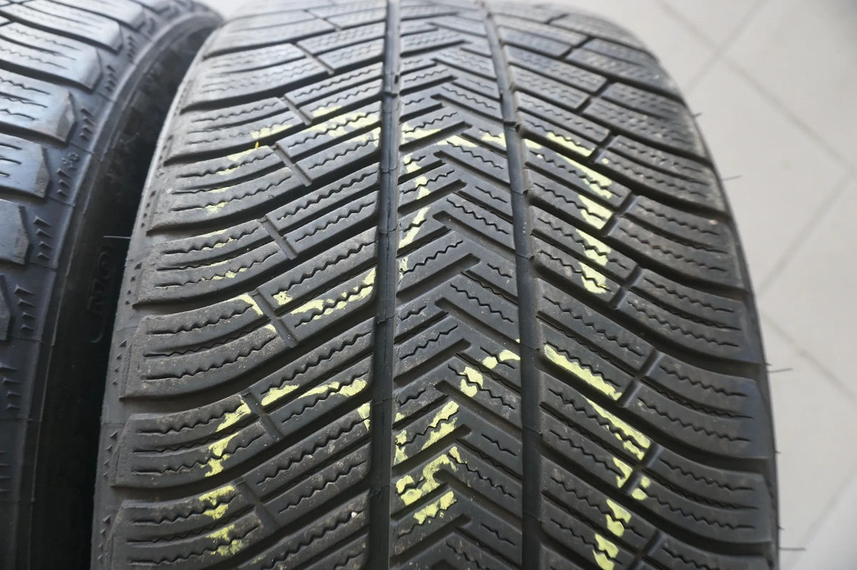 2 X 265 40 R19 102V Winterreifen Michelin Pilot Alpin PA4 MO 2018 6mm Detailansicht 2
