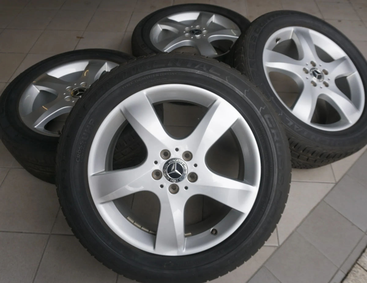 Jantes alu d'origine Mercedes Classe R W251 19 pouces pneus été 255 50 R19 8mm
