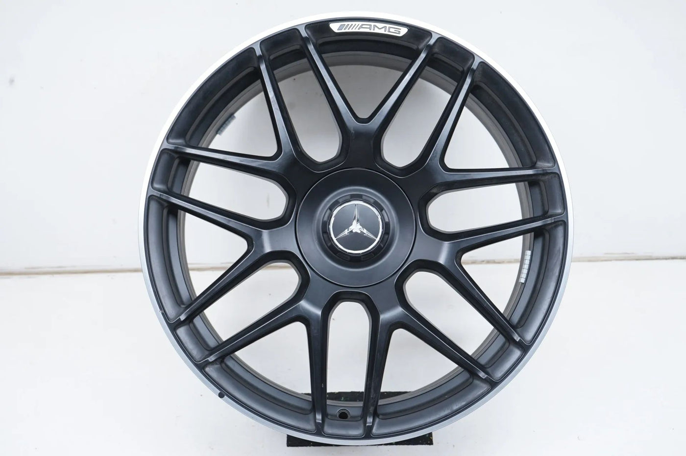 1 jante en aluminium 19 pouces Mercedes A45 CLA45 W177 A1774012400 9J ET52