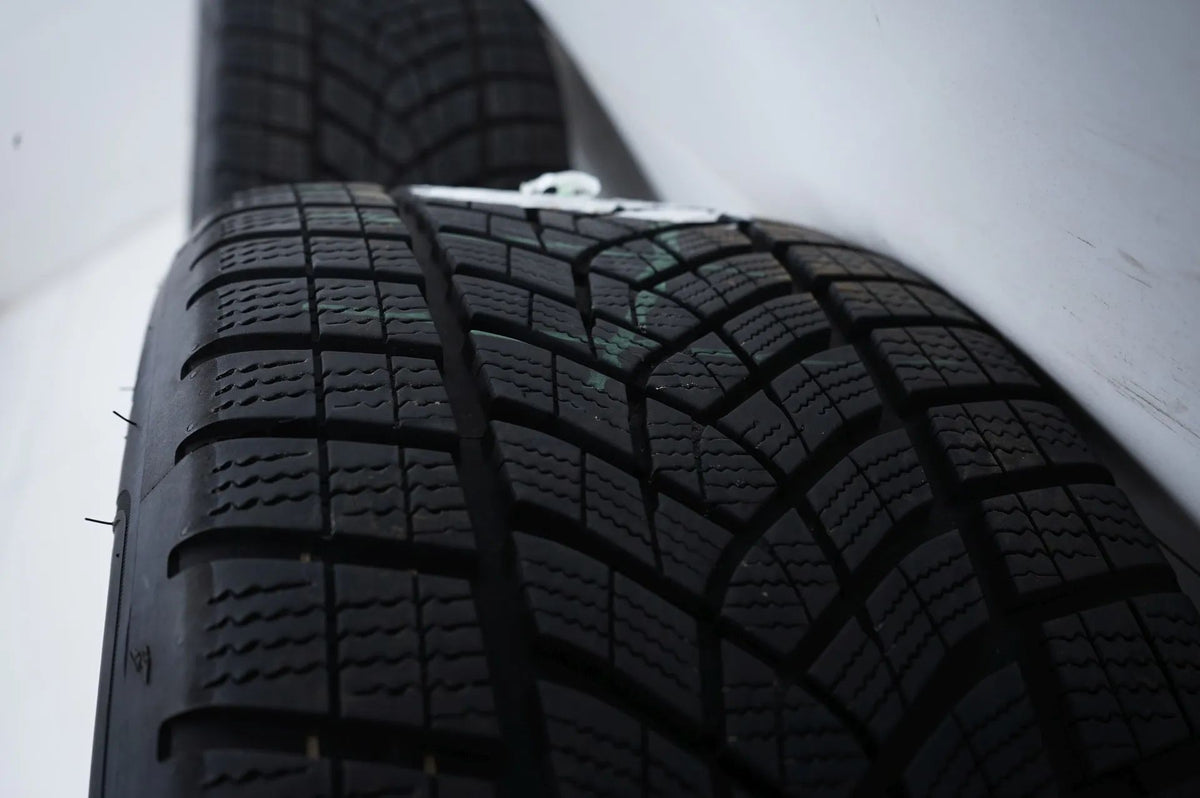 Mercedes CLE Class W236 winter tires/wheels 245/40/19 inch Detailansicht 14