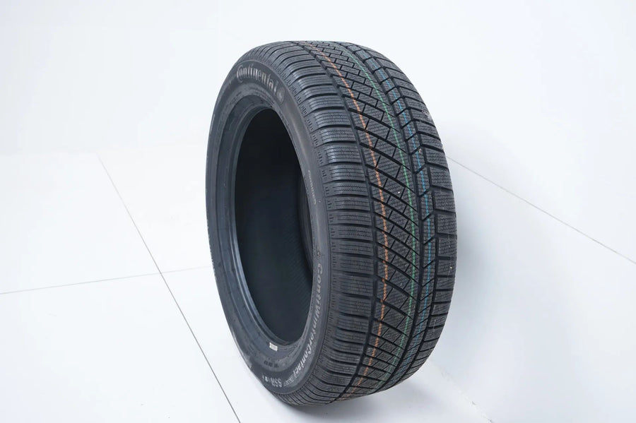 1 pneu d'hiver neuf de démonstration 255 50 19 pouces Continental DOT18 Bmw*