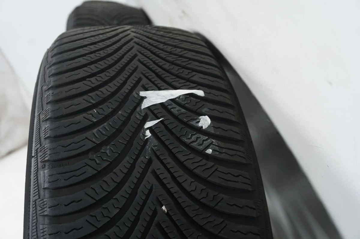 Mercedes A B Klasse W177 B247 Winterreifen Winterräder 16 Zoll Detailansicht 9