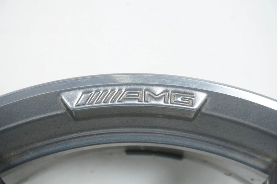 1x Hliníkový disk Mercedes C63 AMG W205 19 palců A2054013600 8,5J ET54