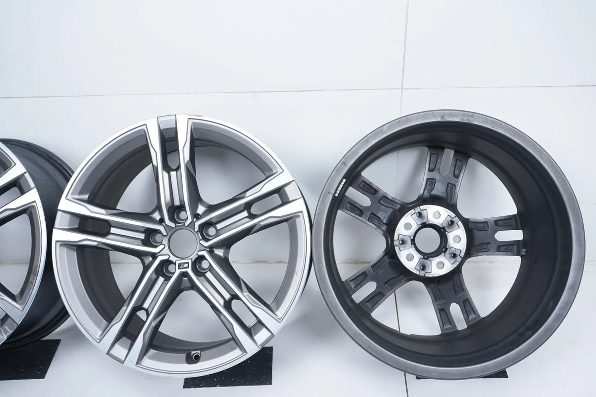 4 x Originální hliníkové disky BMW řady 1 a 2 F44 F40 18 palců 556M 8053524 Detailní zobrazení 15