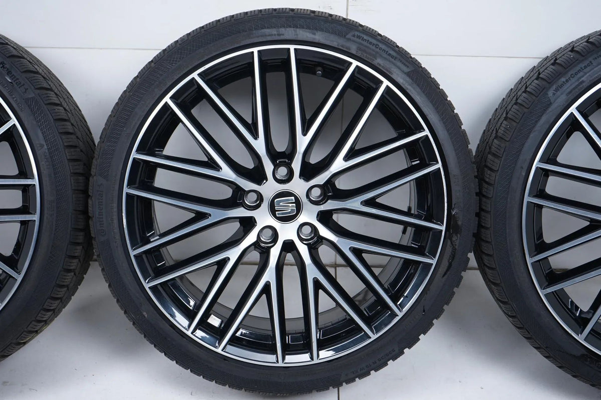Seat Leon Cupra winterwielen winterbanden 235 35 19 inch Detailweergave 8