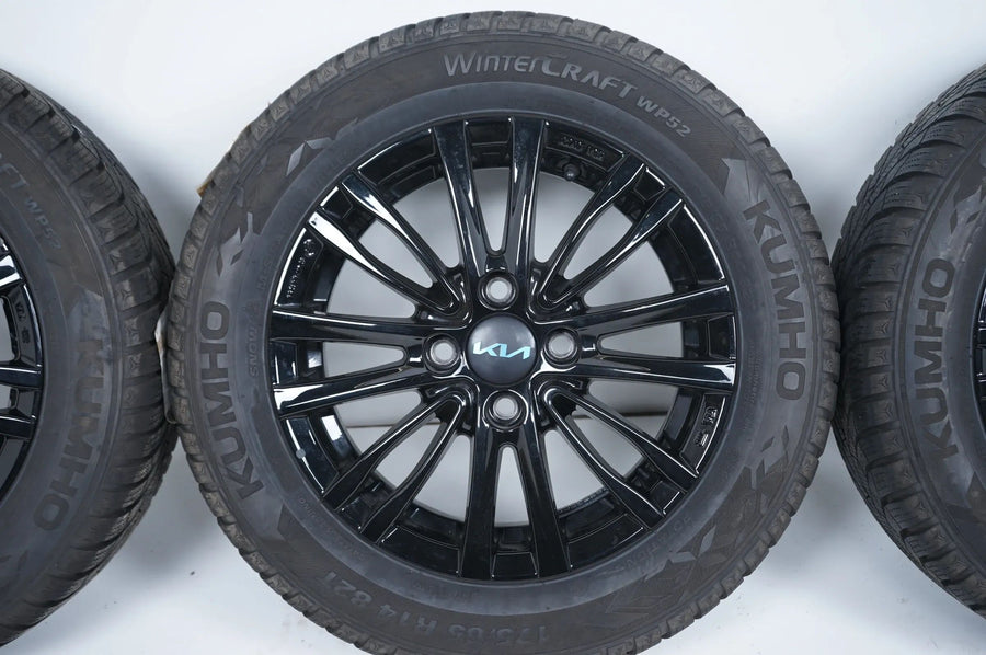 KIA inconnu roues d'hiver pneus d'hiver 175 65 14 pouces 4 trous