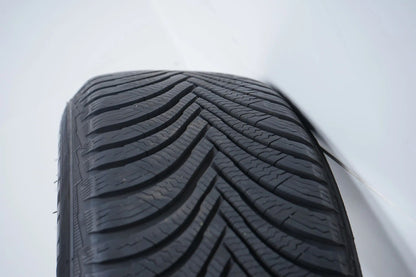 Pneus hiver et jantes hiver 16 pouces pour Mercedes Classe AB W177 B247