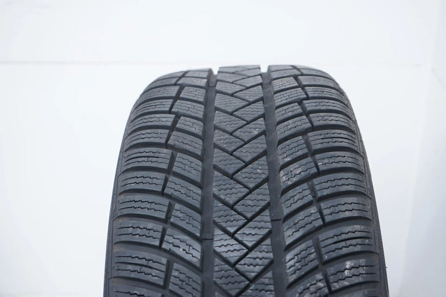 Mercedes AB Class W177 B247 All-weather tires, all-season, 18 inch