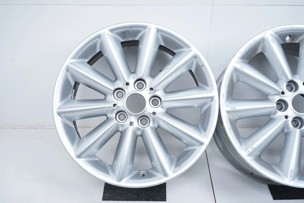 4 jantes alu d'origine MINI Clubman F54 17 pouces 518 6856045 Vue détaillée 3