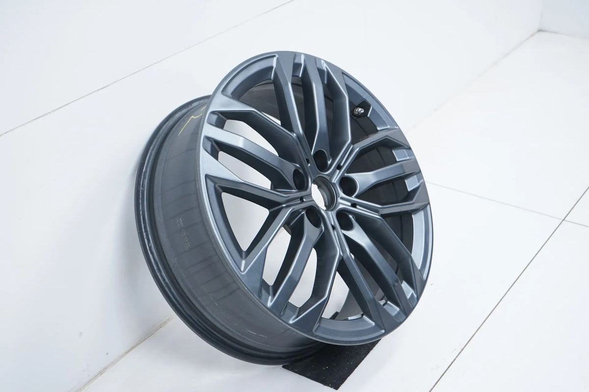 1 x Originele BMW X1 X2 U11 U10 lichtmetalen velg 18 inch 879 6898046 6,5J Detailweergave 2