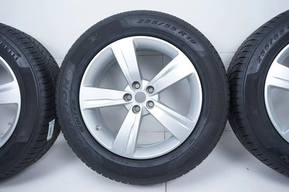 Land Rover Range Velar winter tires/wheels 255/55/19 inch