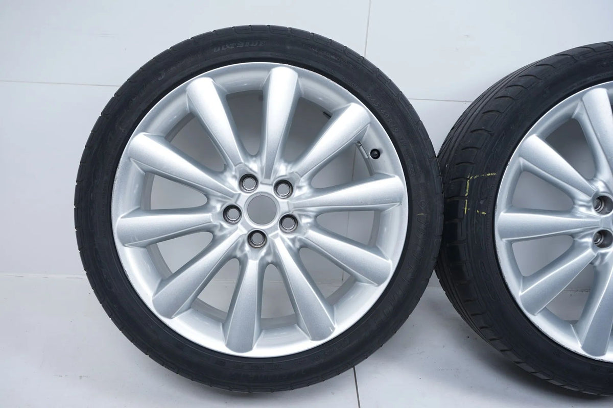 Original Jaguar XF 19 inch alloy wheels summer wheels summer tires 245 40 R19 Detailansicht 3