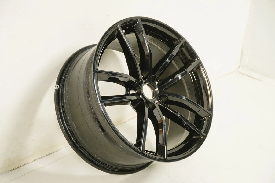 1 x originální hliníkový disk BMW řady 5 G30 G31 18 palců M662 8093916 9J