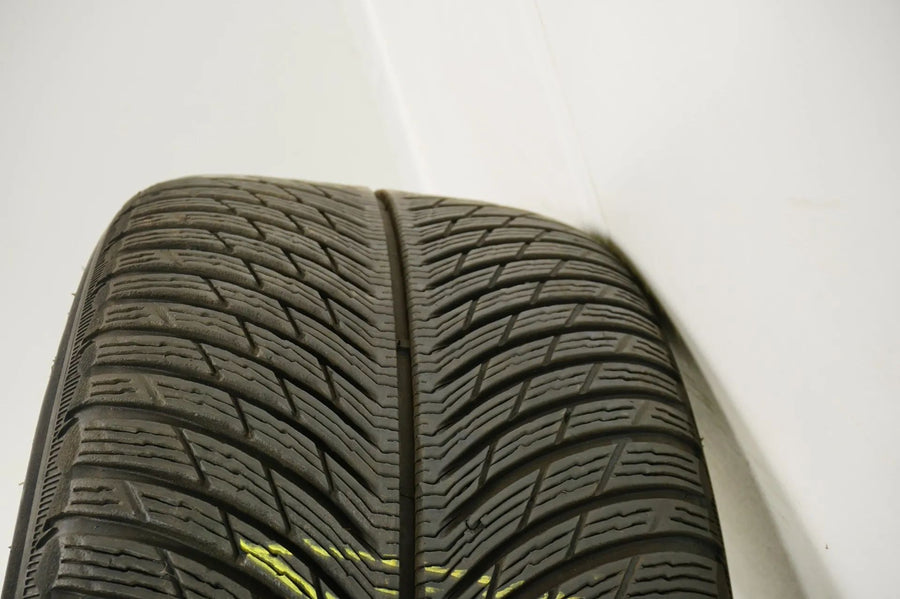 BMW M5 F90 winter tires/wheels 265/40/19 inch 705M