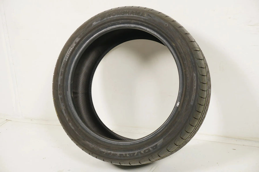 1x NEW Yokohama summer tire 255 40 18 inch DOT17 MO