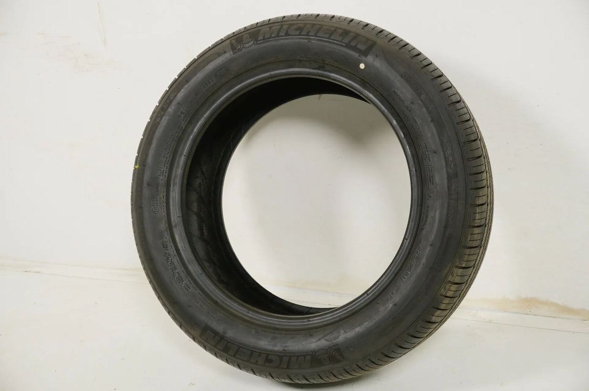 1x Neu Demo Sommerreifen 225 55 17 Zoll Michelin DOT17 Bmw* MO Detailansicht 4