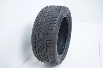 1x Winter tire 275 50 20 inch Pirelli DOT17 MO 5mm