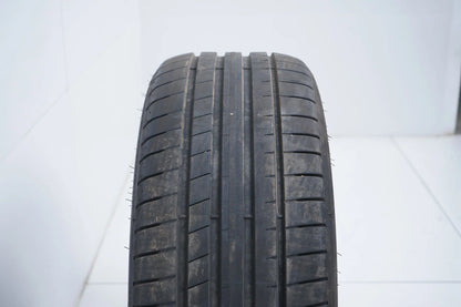 1x Dunlop summer tire 225 45 19 inch DOT17 BMW* approx. 6mm tread depth RFT