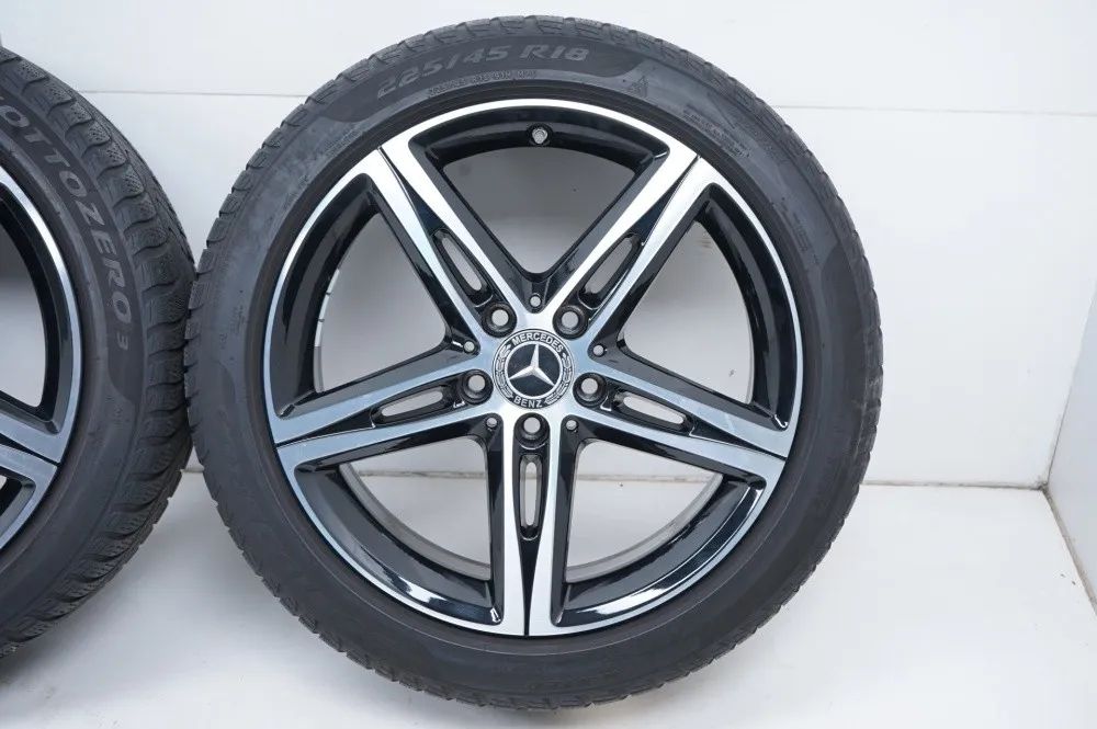 Mercedes AB Class W177 B247 Winter Wheels Winter Tires 18 Inch Detailansicht 7