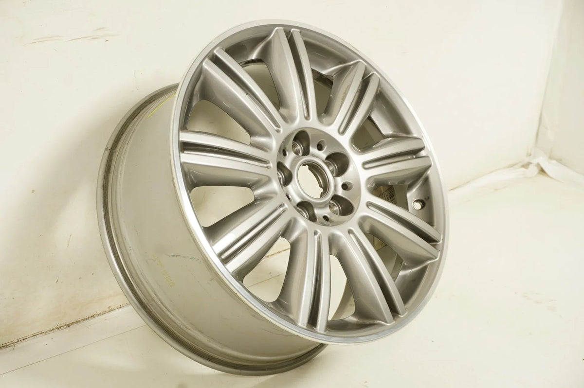 1 x originální MINI Clubman F54 hliníkový disk 19 palců 524 6876636 Detailní zobrazení 3