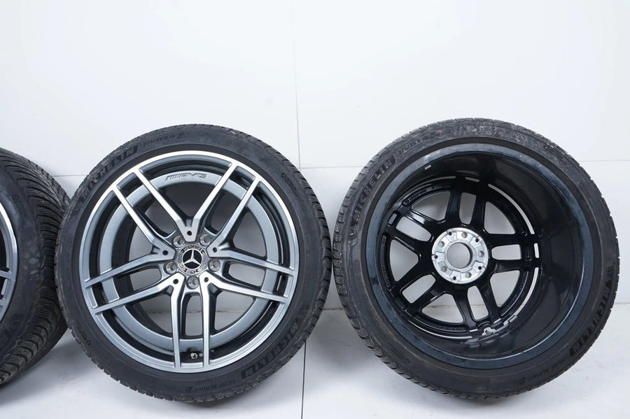 Mercedes E43 E53 AMG W213 Allwetterräder mit neuen Allwetterreifen 19 Zoll