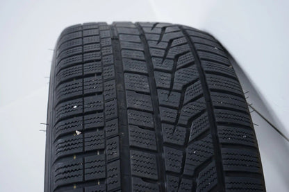 Mercedes S-Class W223 winter tires/wheels 255/45/19 inch
