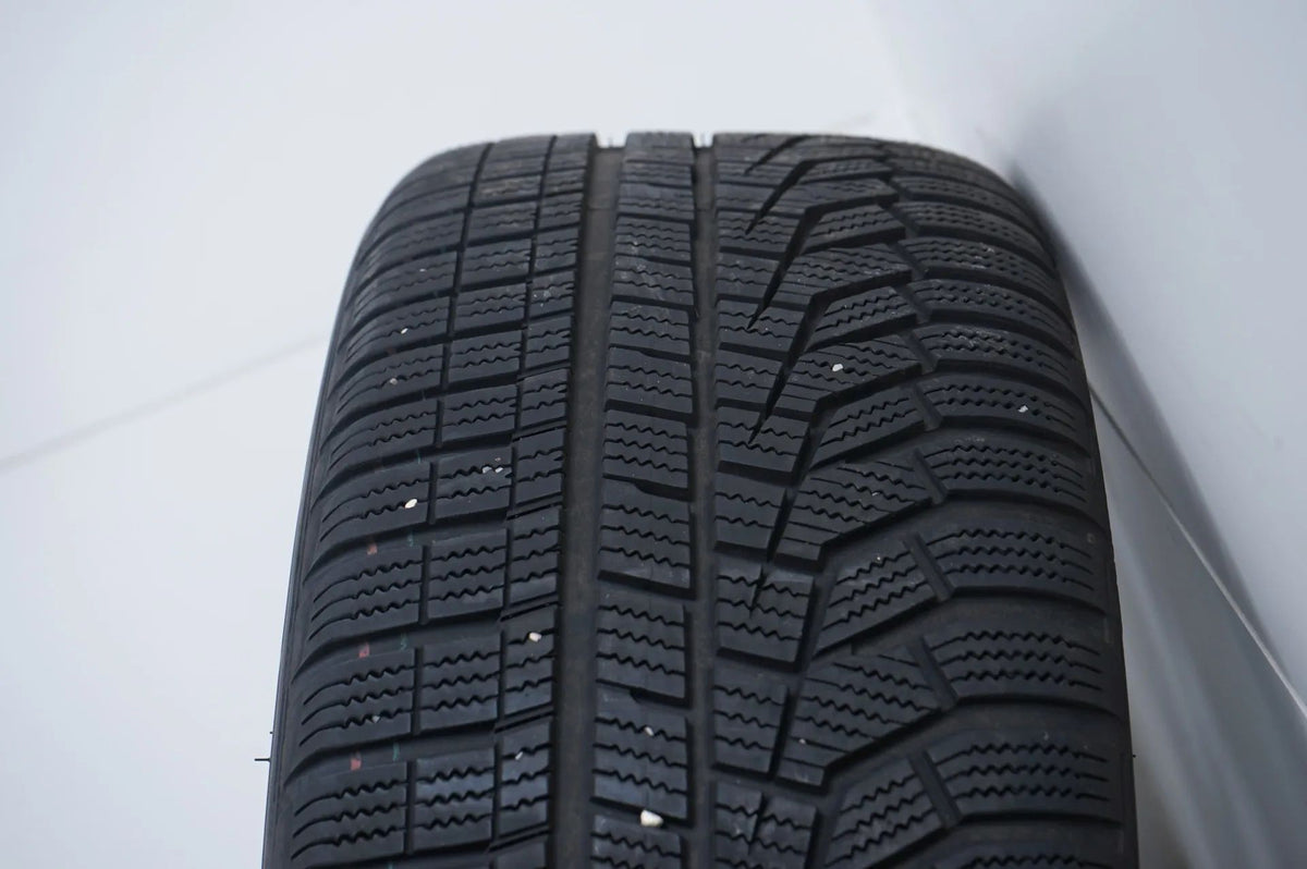Mercedes AB Class W177 B247 Winter Wheels Winter Tires 18 Inch Detailansicht 10