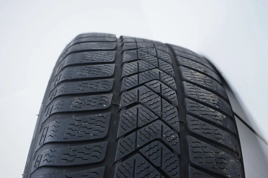 Pneus/jantes hiver 245/45/18 pouces pour Mercedes Classe E W213