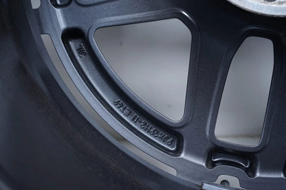 Mercedes E43 E53 AMG W213 Allwetterräder mit neuen Allwetterreifen 19 Zoll