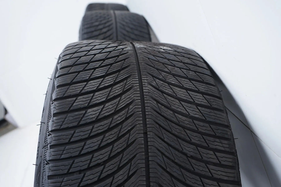 Pneus hiver et jantes hiver 20 pouces pour Mercedes AMG GT X290 W290 (4 portes)
