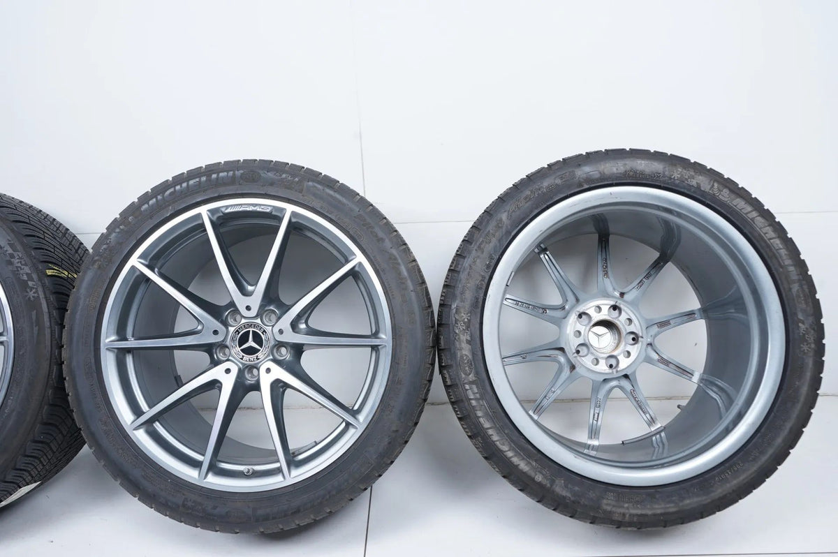 Mercedes E63 AMG W213 Winterreifen Winterräder 19 Zoll Detailansicht 15