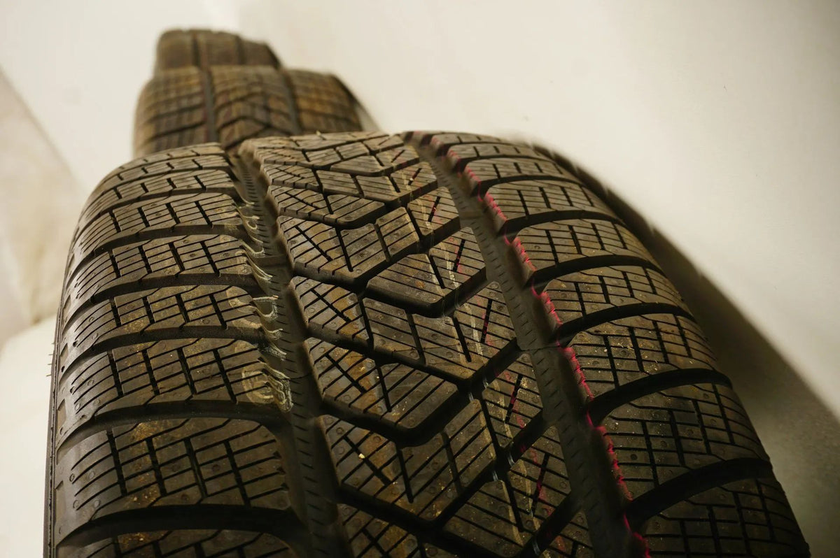 New Mercedes EQC W293 N293 winter tires/wheels, 19 inch Detailansicht 9