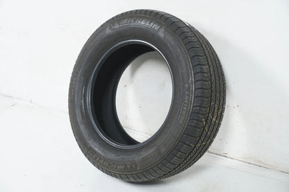 1x Sommerreifen 235 65 17 Zoll Michelin DOT15 ca5 mm MO