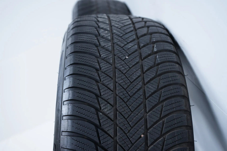 Audi A6 4K C8 winter tires/wheels 225/60 R17 inch 4K0601025