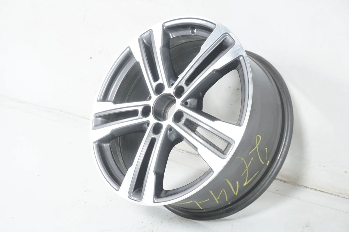 1 x Mercedes E třída W213, hliníkový disk 18 palců A2134015700 8J ET43 Detailní zobrazení 4