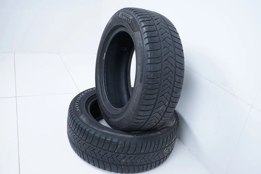 2 pneus hiver Pirelli DOT19 225/60/17 pouces, profondeur de sculpture d'environ 4 mm
