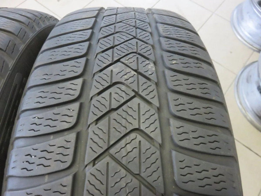 Original BMW X1 F48 X2 F39 18 Zoll Alufelgen M570 Winterreifen