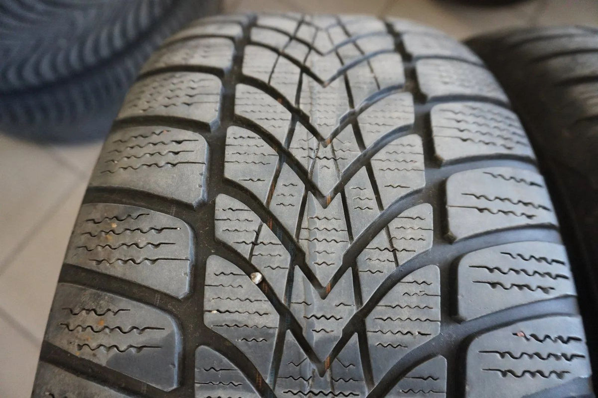 Jantes alu d'origine BMW Série 5 G30 G31 631 Jantes hiver Pneus hiver 225 55 R17 Detailansicht 6