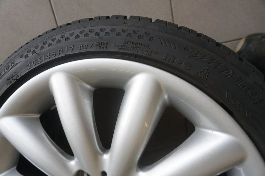 Original Mini Cooper one F55 F56 17 Zoll Alufelgen Winterräder Winterreifen