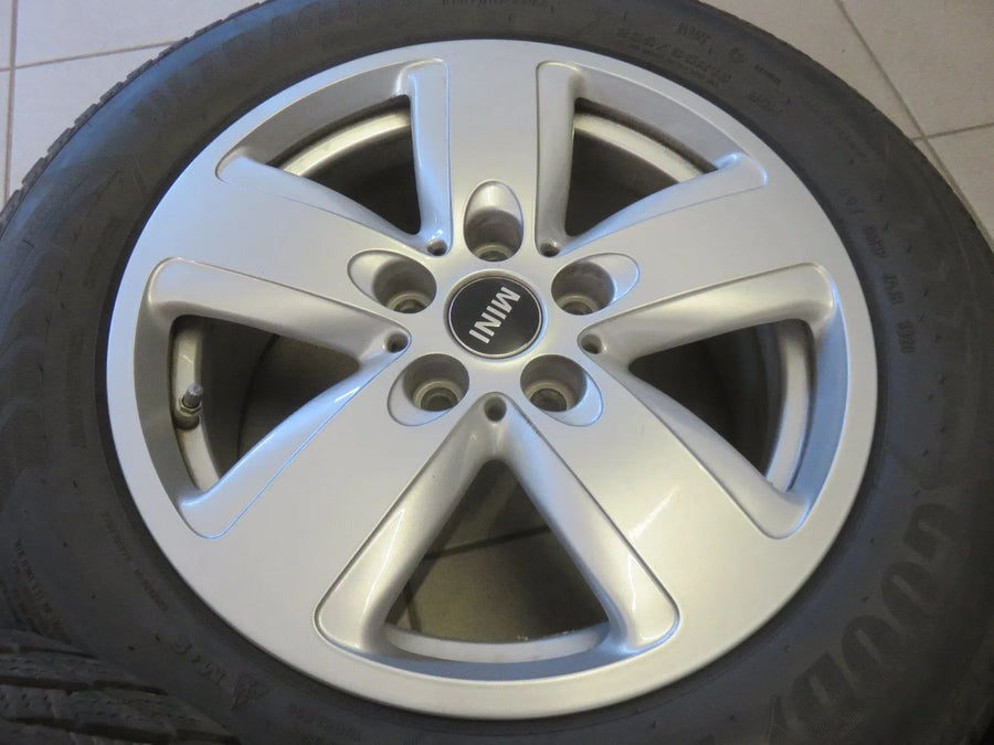 Genuine Mini Countryman F60 TOP Winter Wheels Winter Tires 205 65 R16 7mm