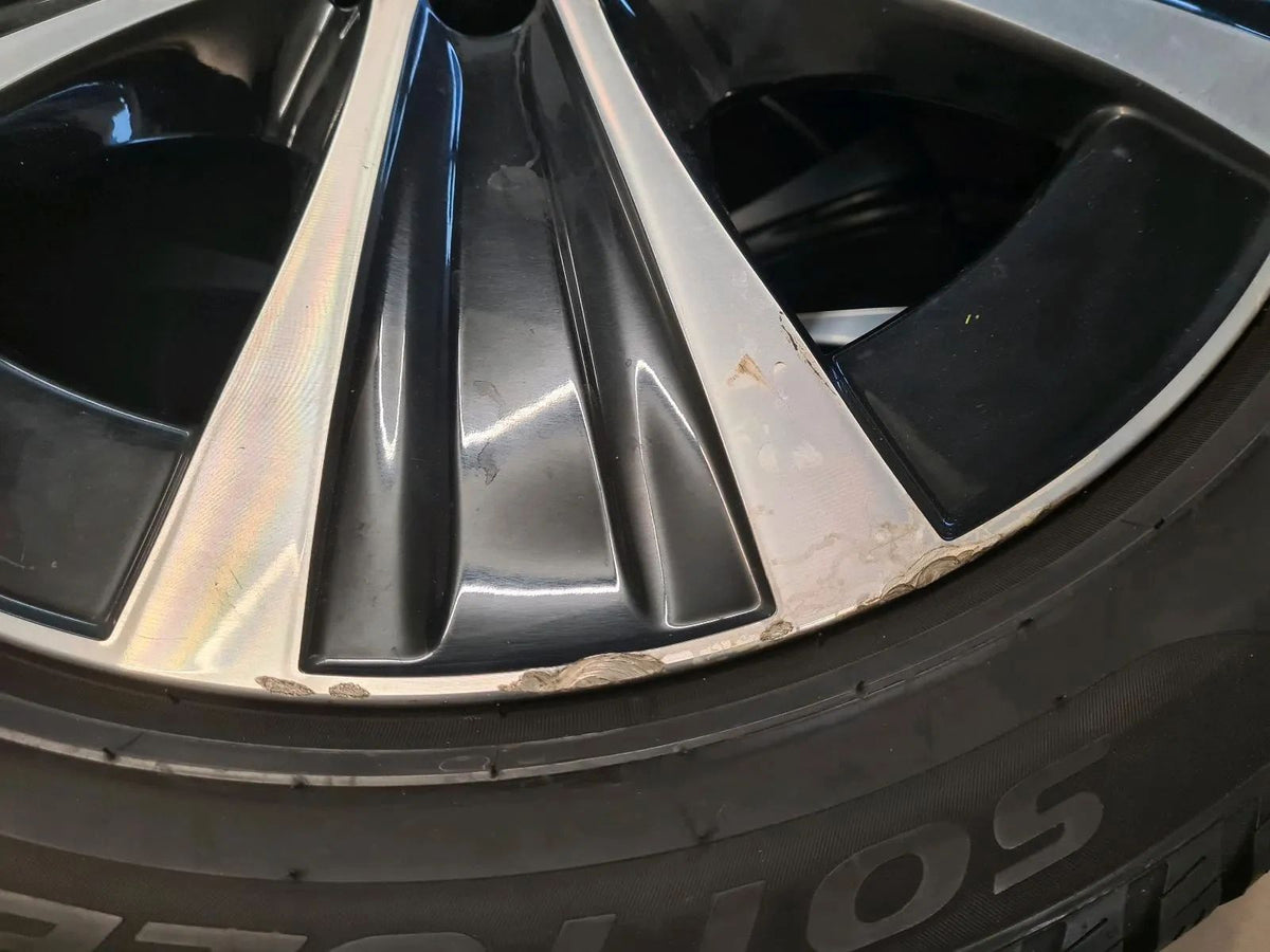 Mercedes Classe E W213 S213 Hybride E300de 300e Jantes alu Roues complètes hiver Pneus hiver Vue détaillée 4