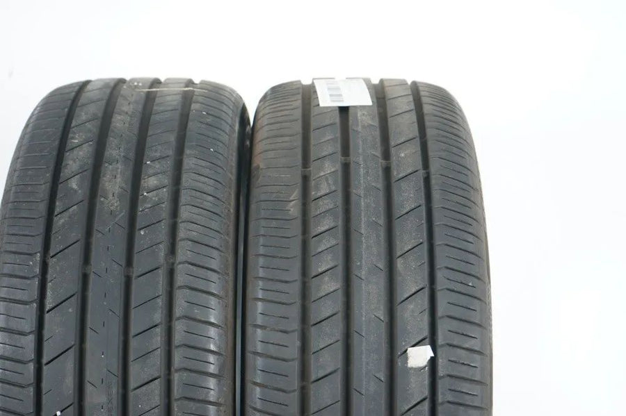 2x Sommerreifen Nexen 235 45 19 Zoll ca.7mm DOT23
