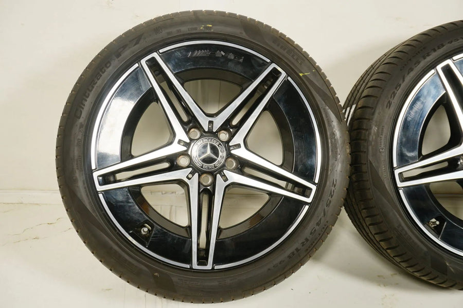 Mercedes C Class W206 summer tires, summer wheels AMG 18 inch