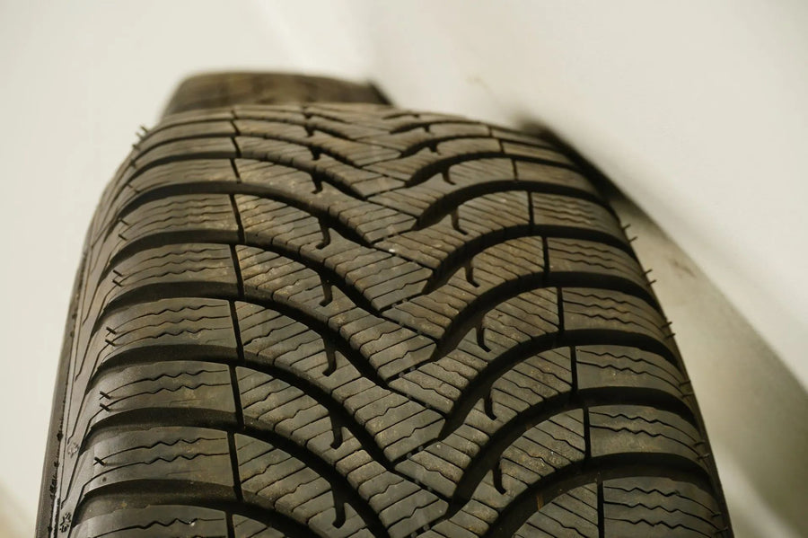 Mercedes GLA W156 X156 winter tires/wheels 215/60/17 inch