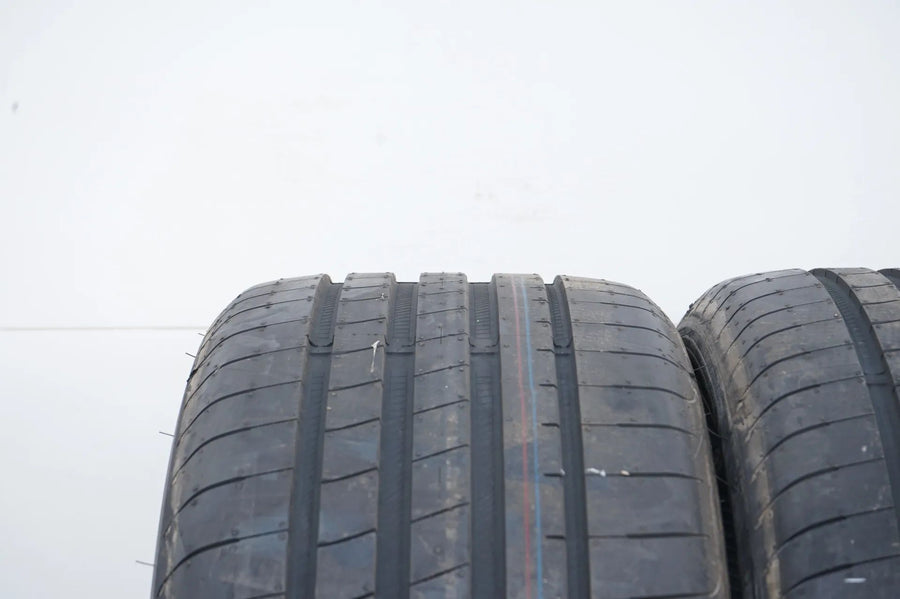 2x DEMO Sommerreifen GOODYEAR 275 40 R18 Zoll 103Y MO DOT22