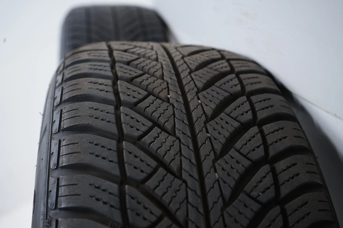 MINI MINI F55 F56 F57 Winter tires Winter wheels 195 55 16 inch Detailansicht 12