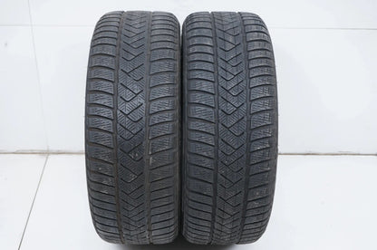 2 x Pirelli winter tires 225/45 R18 inch DOT21 approx. 4mm MO RFT