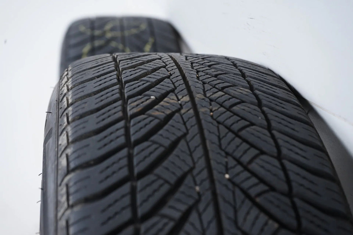 MINI MINI F55 F56 F57 Winter tires Winter wheels 195 55 16 inch Detailansicht 11