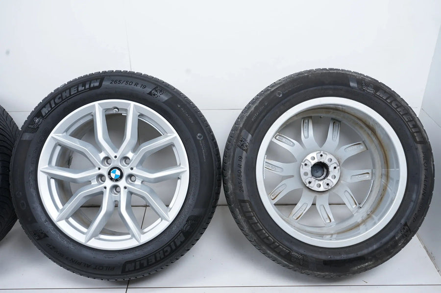 BMW X5 X6 G05 G06 zimní kola zimní pneumatiky 265 50 19 palců