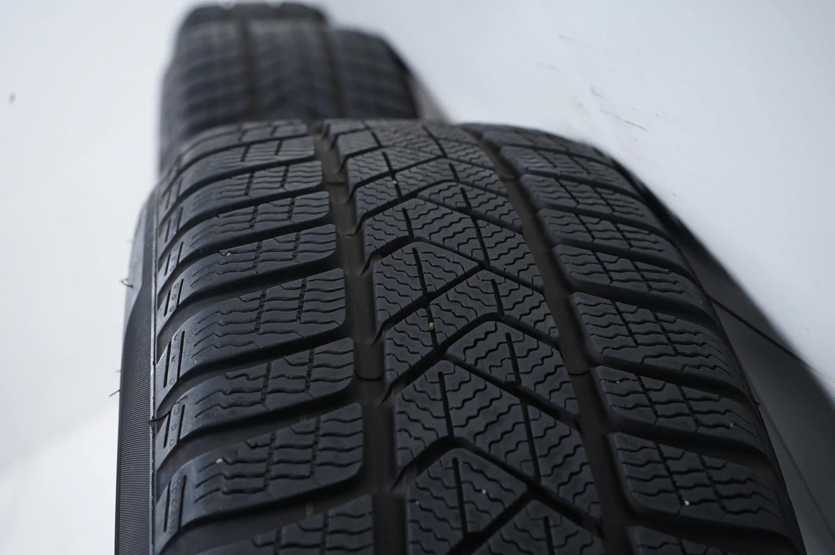BMW X1 X2 F48 F39 winter wheels winter tires 225 50 18 inch Detail view 11